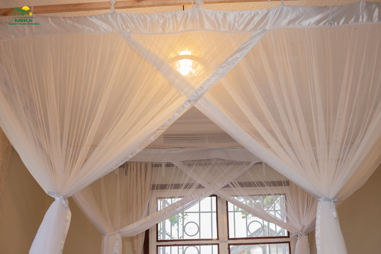 Single Deluxe Room